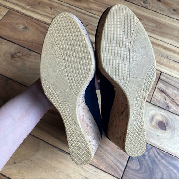 Stuart Weitzman Corkswoon Navy Blue Designer Wedges Size 7.5 - Picture 6 of 15